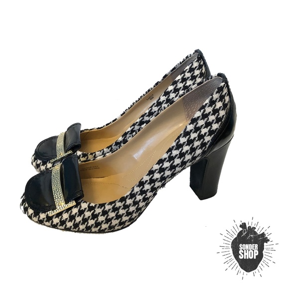 Tahari Shoes - Tahari 'Lucy' Houndstooth Block Heel Black & White